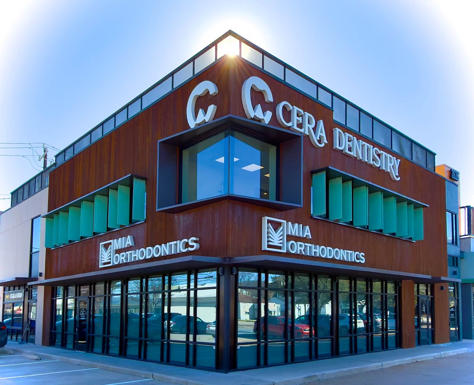 Cosmetic dentist in Houston, TX